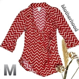 🔴 Motherhood Red Tan Chevron Faux Wrap Top Med